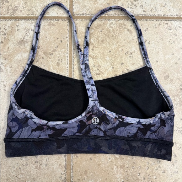 Lululemon Women’s Sports Bra Blue/Purple Size 4 - Picture 2 of 2